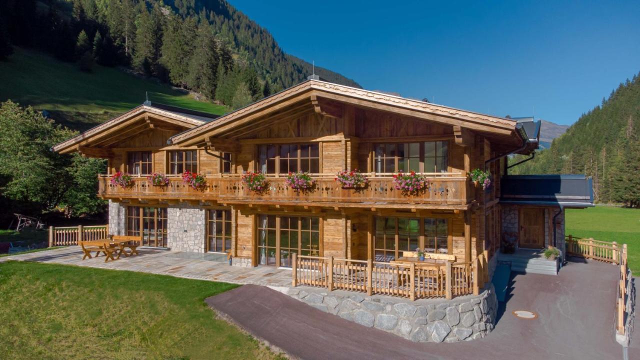 Stadl Aparthotel 5*